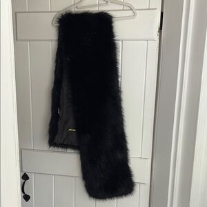 Elegant Black Fur Scarf